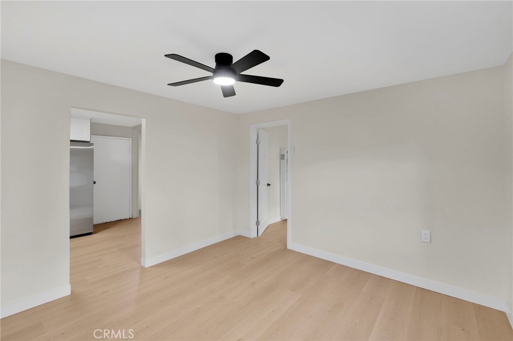 659 S 7th Street Property Photo 8