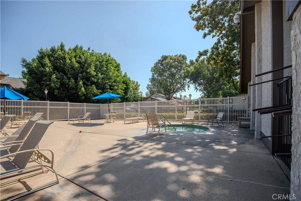2528 N Tustin D Property Photo 48