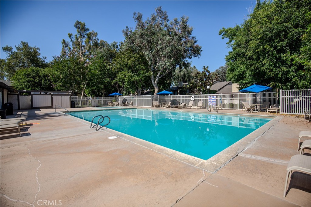 2528 N Tustin D Property Photo 49