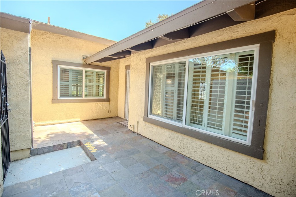 2528 N Tustin D Property Photo 57