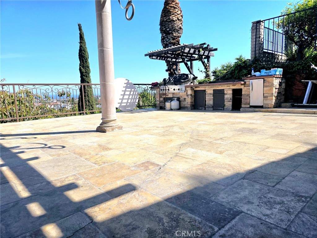 342 Lois Property Photo 42