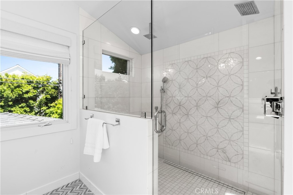 519 Signal Road Property Photo 28