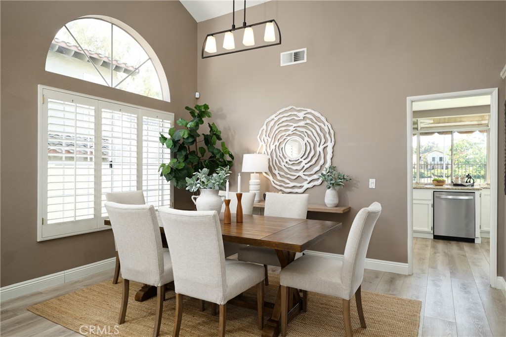 37 Sendero Property Photo 4