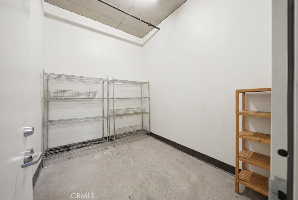 1111 S Grand Avenue Ph 5 Property Photo 34