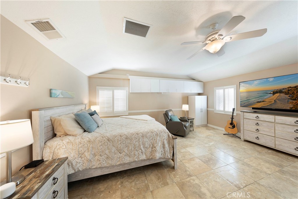 30932 Colonial Place Property Photo 14