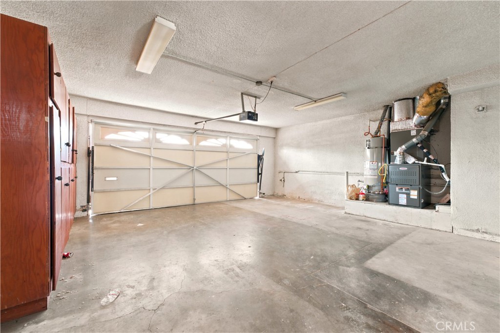 20232 Gifford Street Property Photo 43