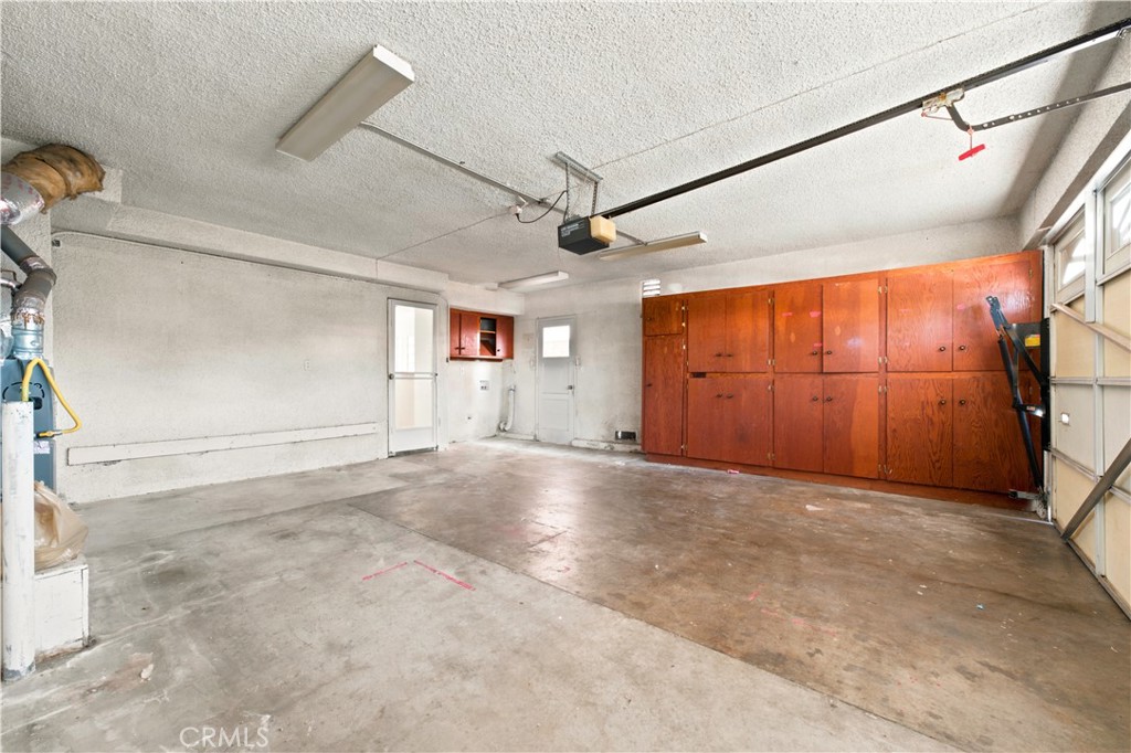 20232 Gifford Street Property Photo 44