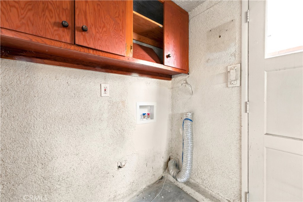 20232 Gifford Street Property Photo 45