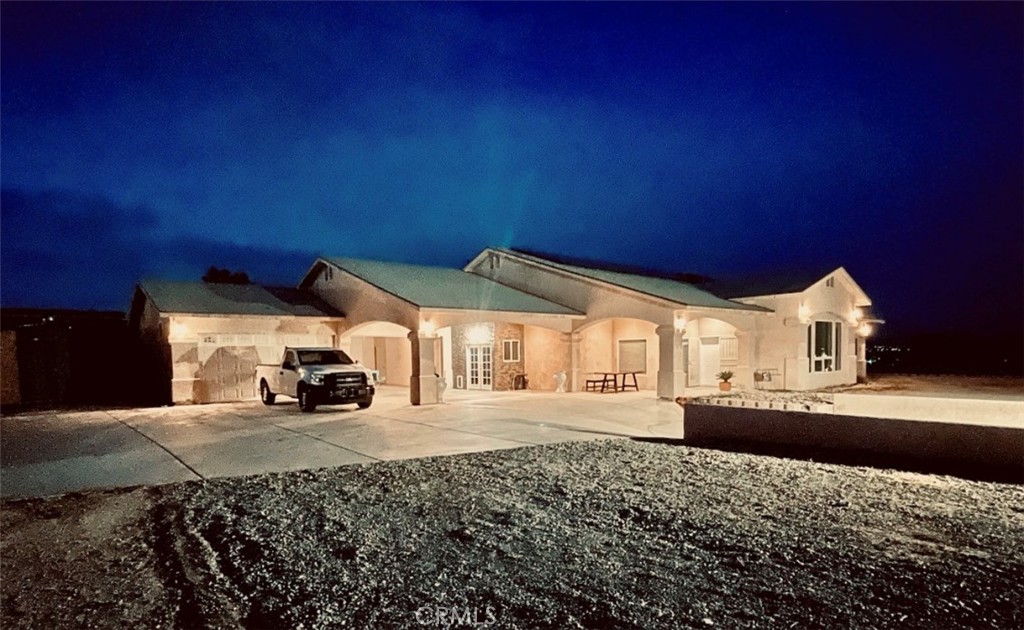 16192 Molino Property Photo 2