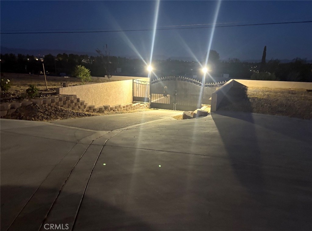 16192 Molino Property Photo 7