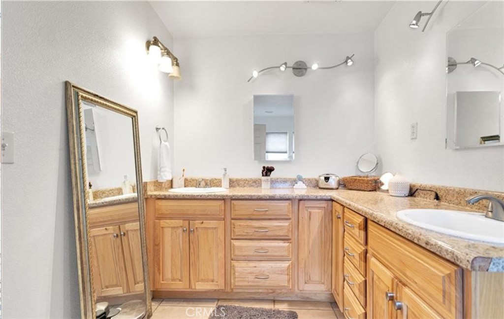 16192 Molino Property Photo 33