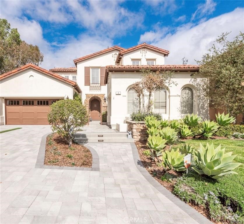 1 Alessandria Property Photo 1