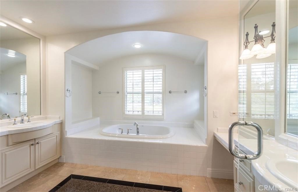 1 Alessandria Property Photo 10