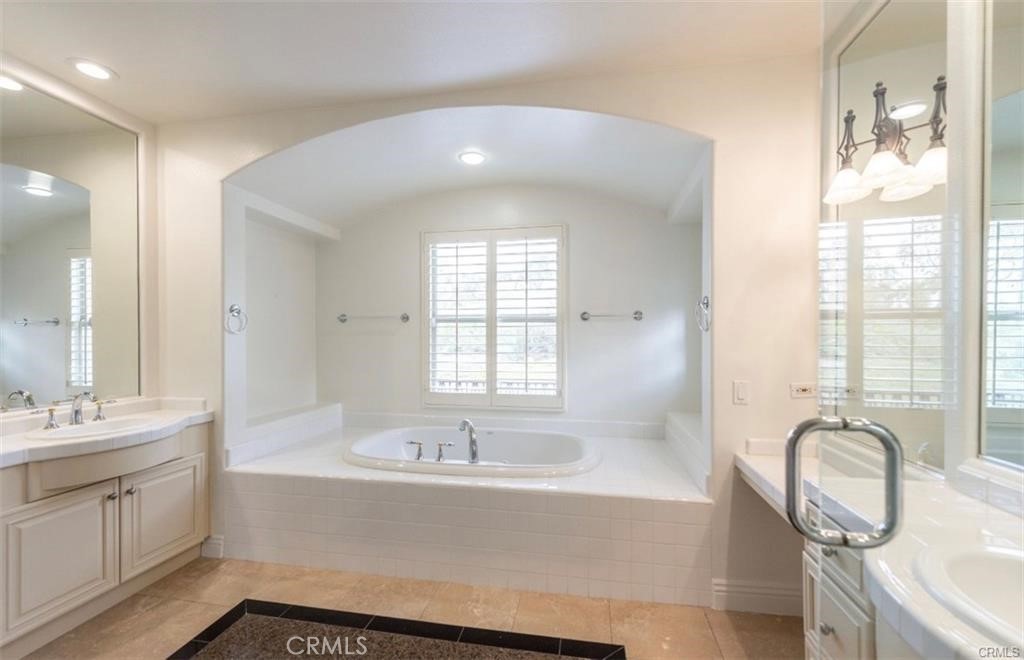 1 Alessandria Property Photo 13