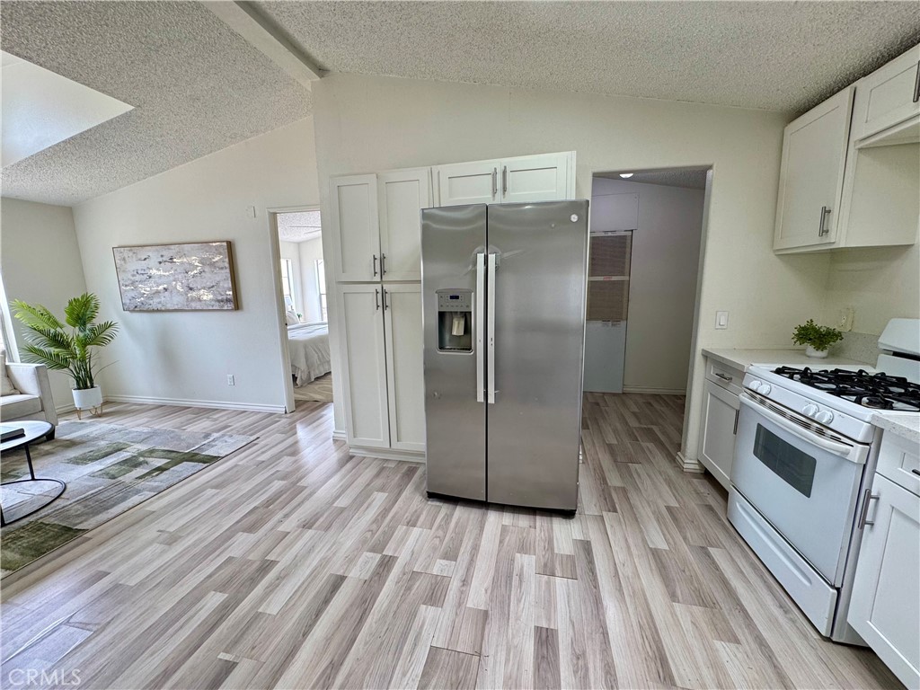 5800 Hamner Avenue 442 Property Photo 7