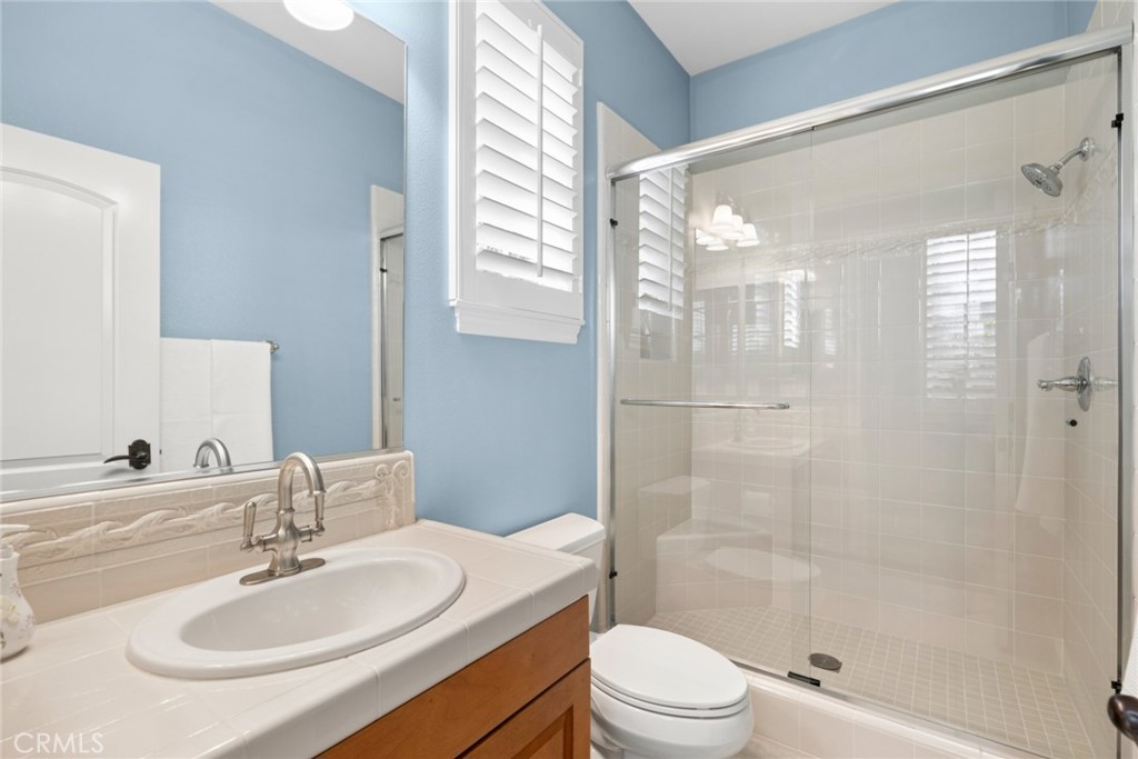 2 Ali Lane Property Photo 45