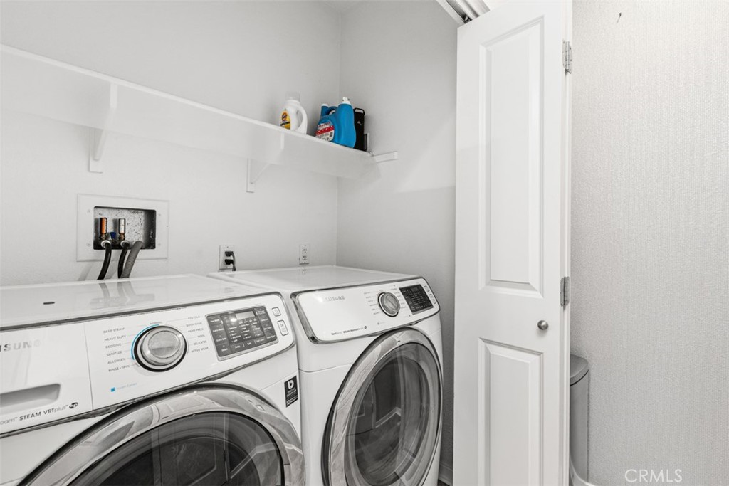 21 Gramercy 220 Property Photo 28