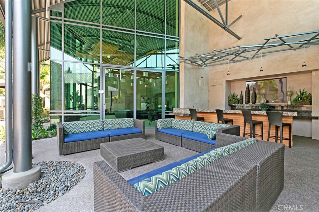 21 Gramercy 220 Property Photo 44