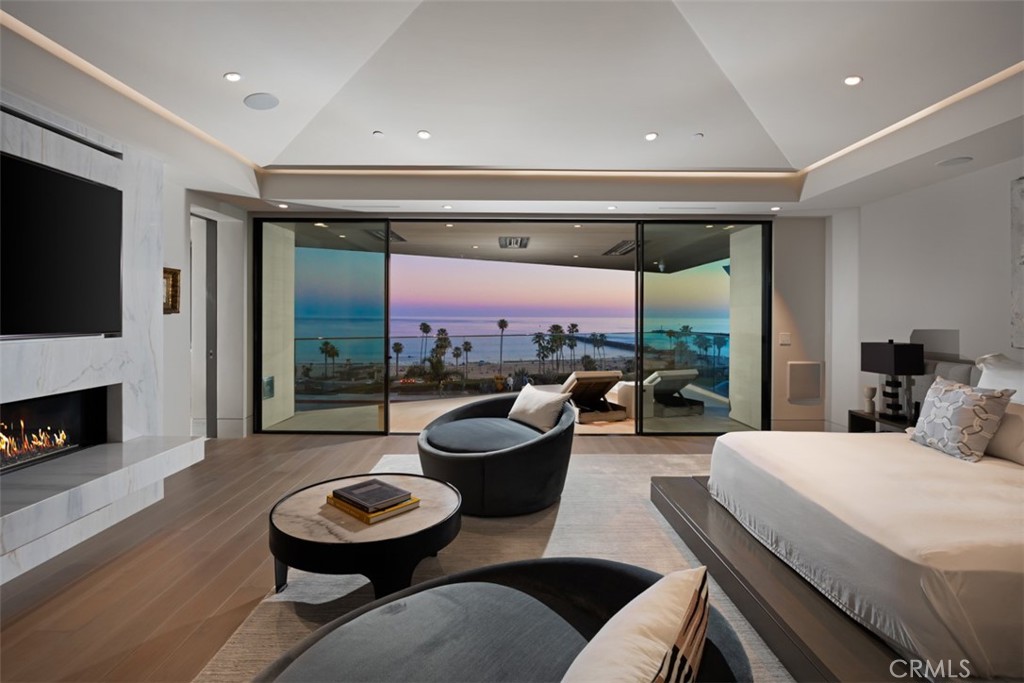2928 Ocean Property Photo 4