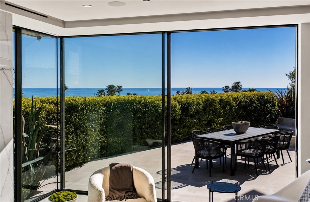 2928 Ocean Property Photo 8