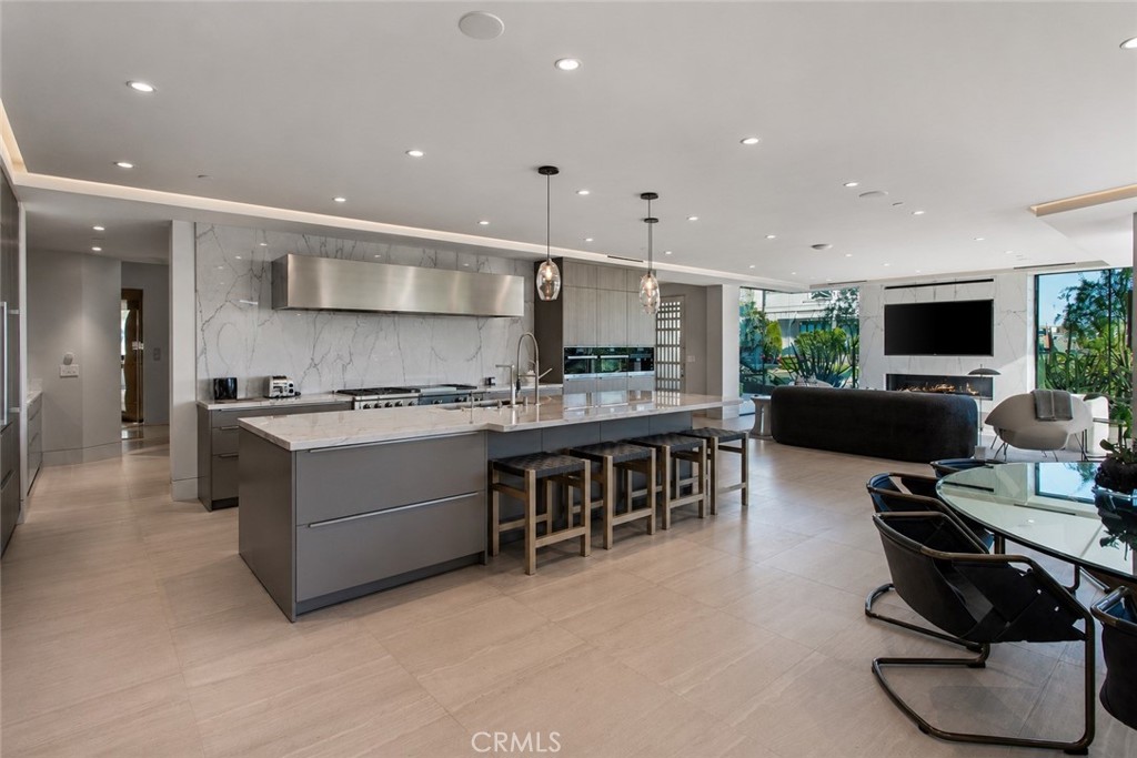 2928 Ocean Property Photo 9