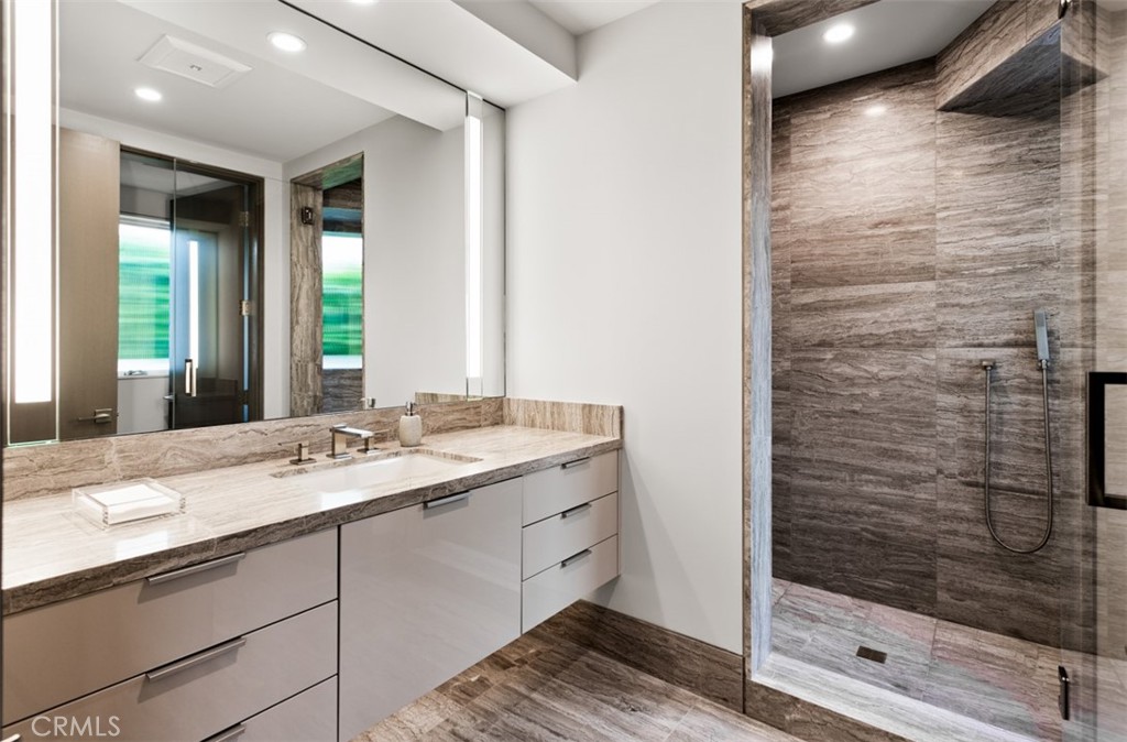 2928 Ocean Property Photo 42