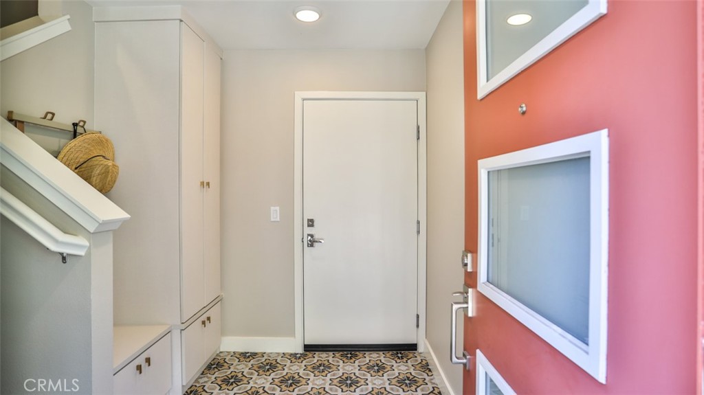 876 Doheny Way Property Photo 3