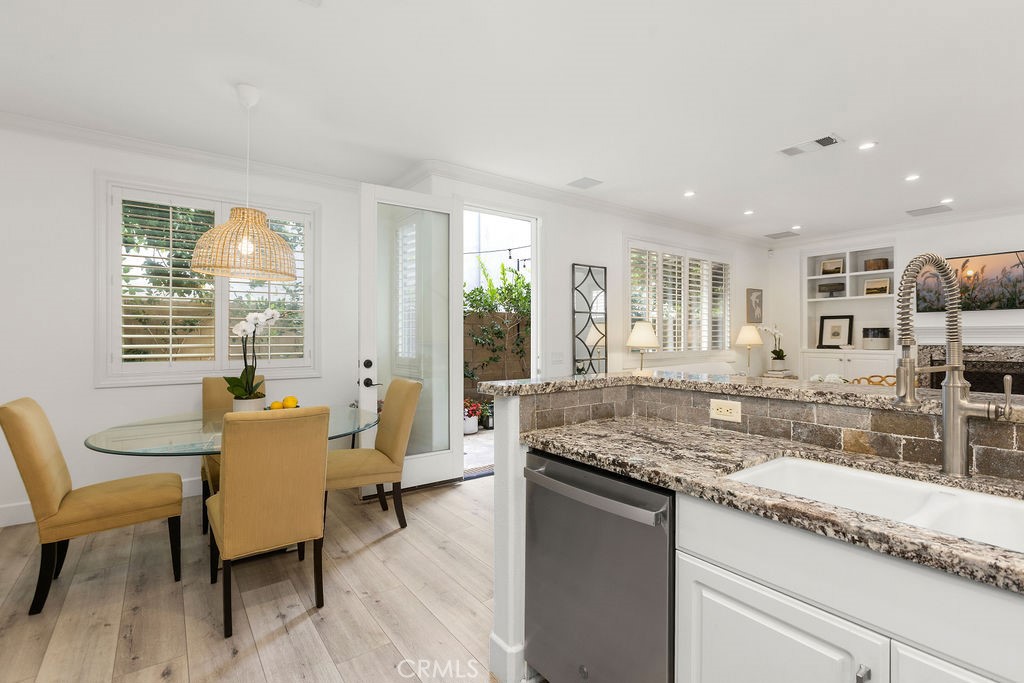 302 Canoe Pond Property Photo 4