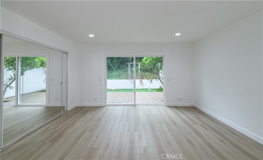 5016 Paseo De Vega Property Photo 15