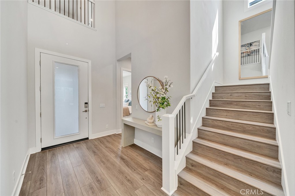 140 Walworth Property Photo 12