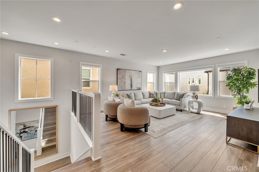 140 Walworth Property Photo 40