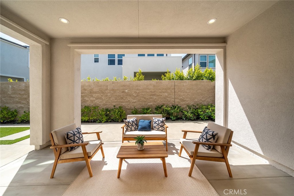 140 Walworth Property Photo 62
