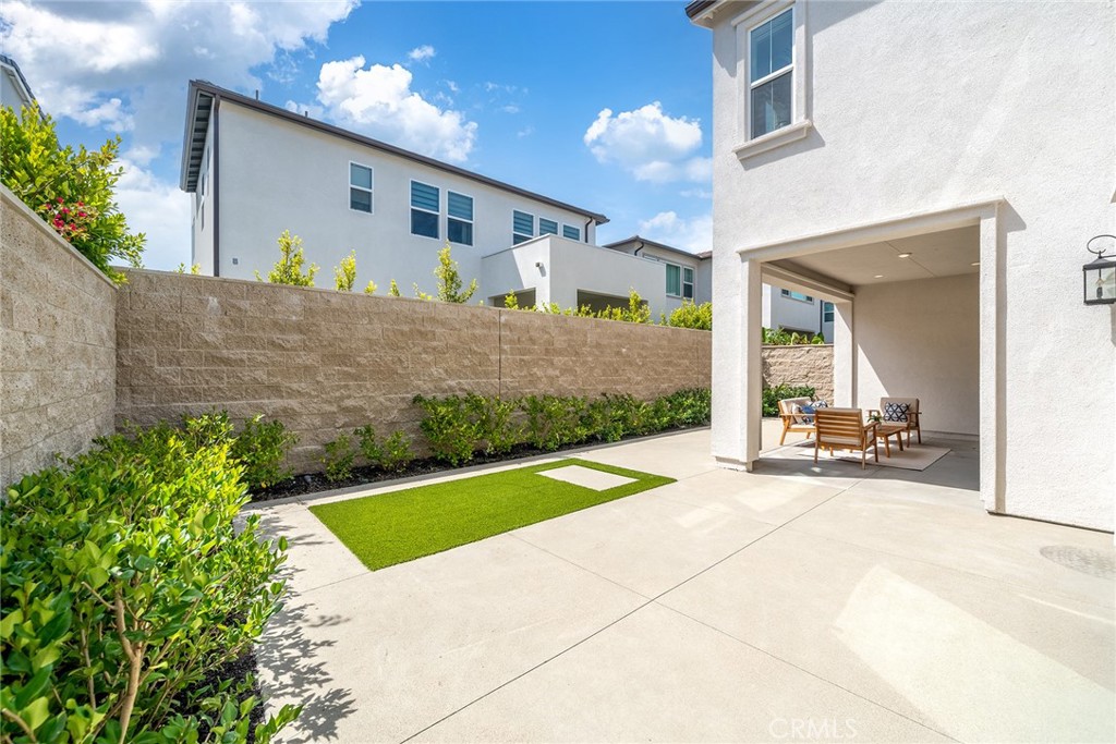 140 Walworth Property Photo 63