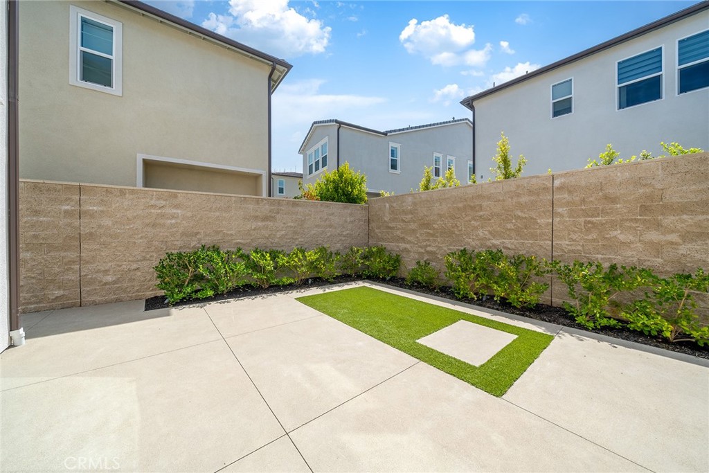 140 Walworth Property Photo 66