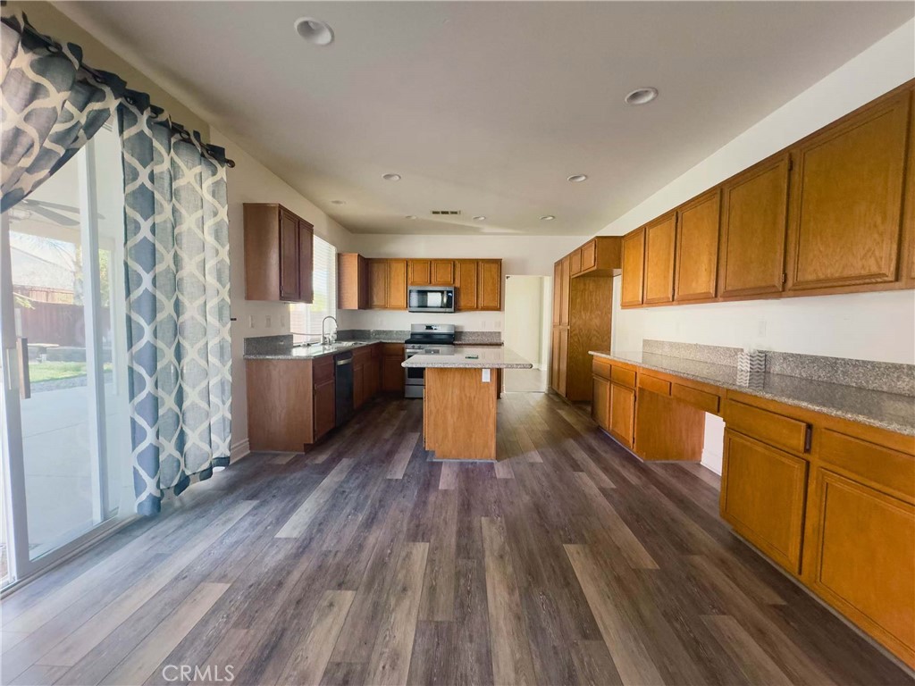 35631 Date Palm Property Photo 8