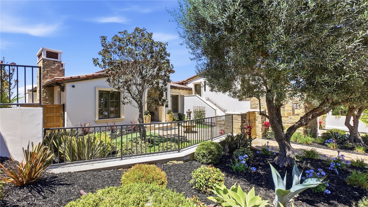 35 Shoreline Property Photo 3