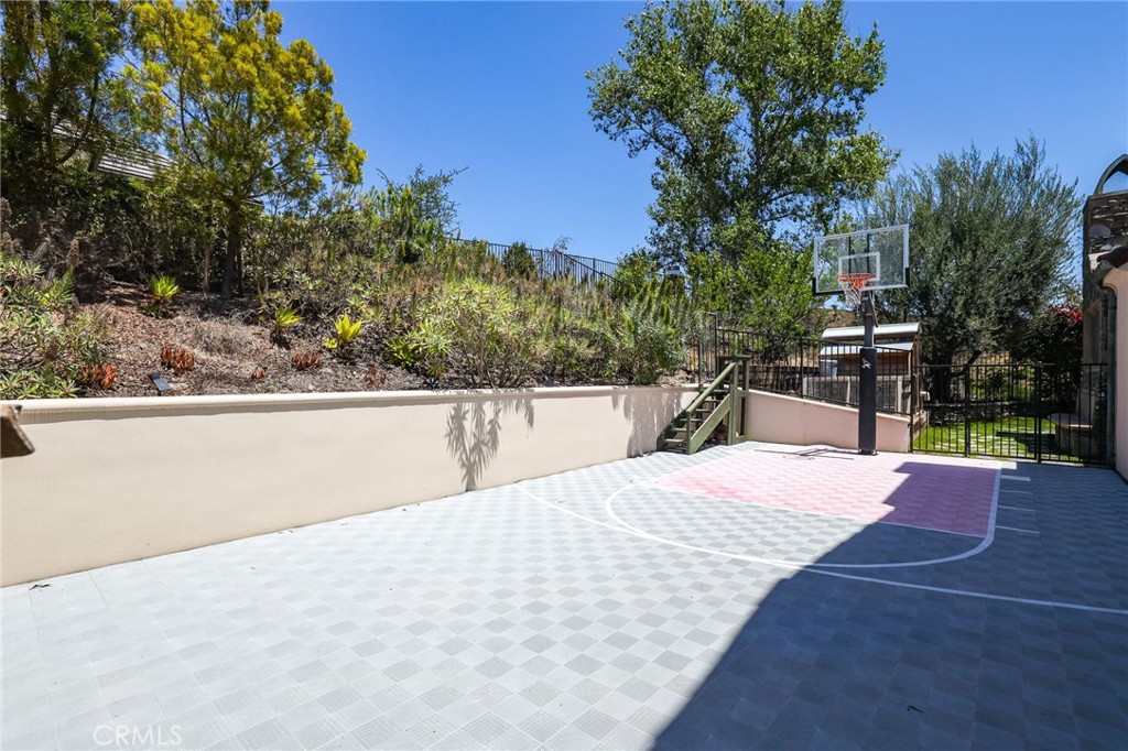 2 Havenhurst Drive Property Photo 51