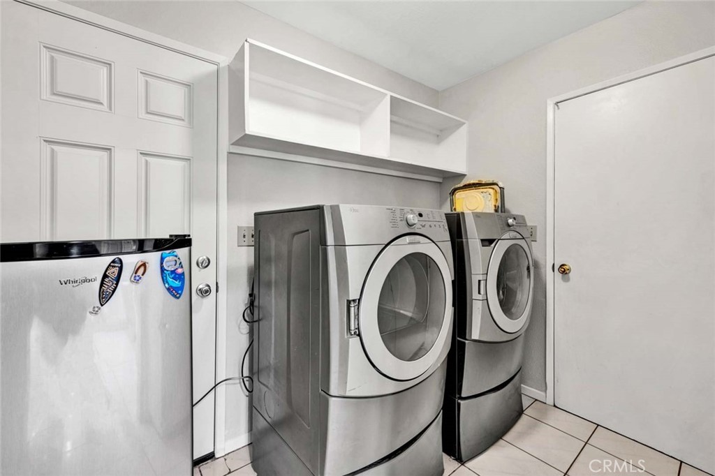 3841 Claremont St Property Photo 11