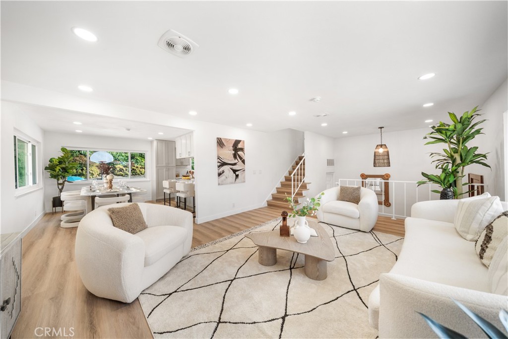 154 Ladera Street Property Photo 1