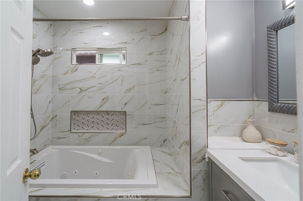 7901 La Carta Circle Property Photo 41