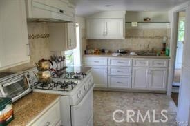 701 10th Property Photo 13