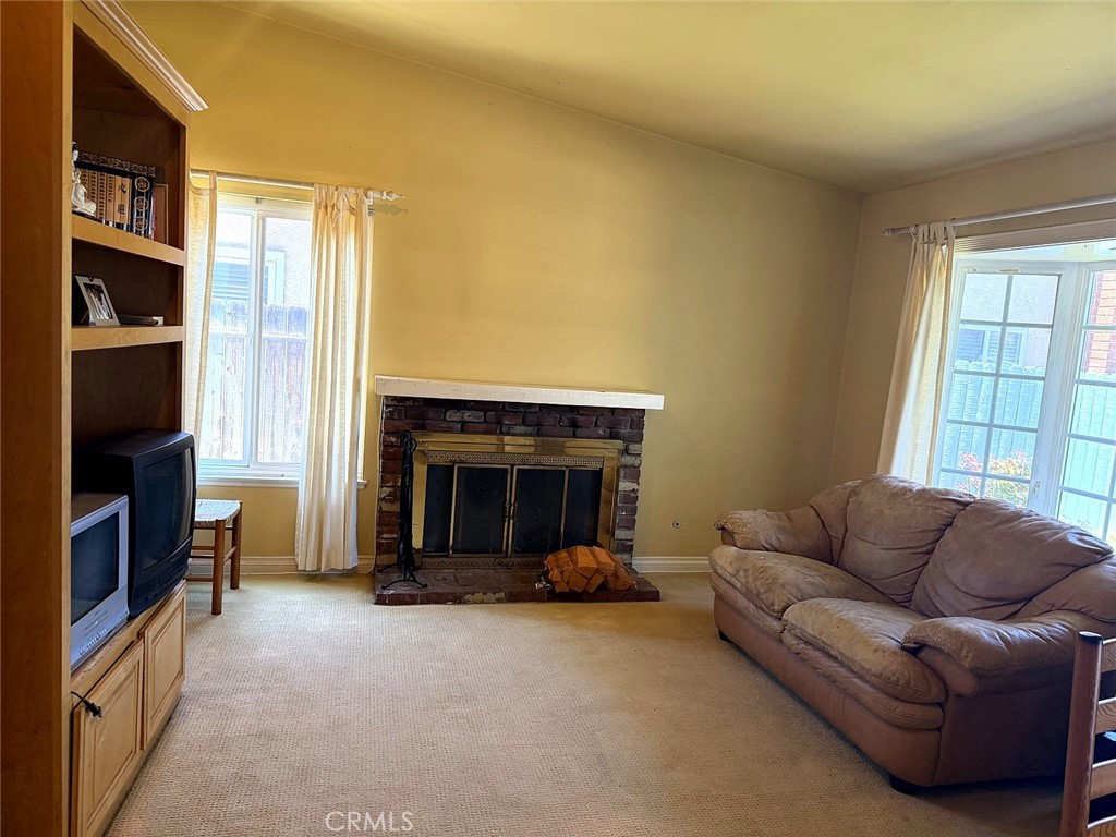 3852 Uris Ct Property Photo 3
