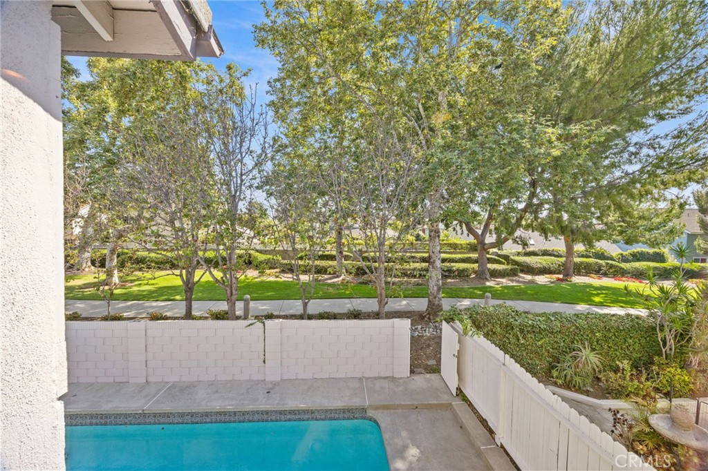 15 Bluecoat Property Photo 21