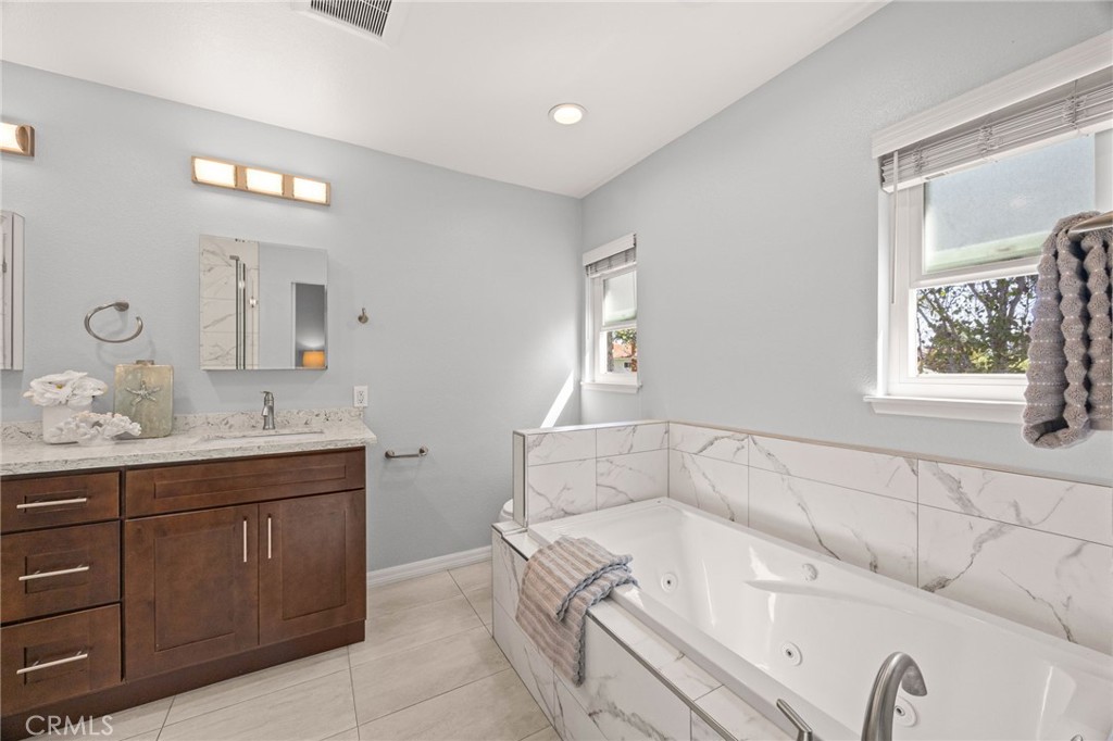 15 Bluecoat Property Photo 23