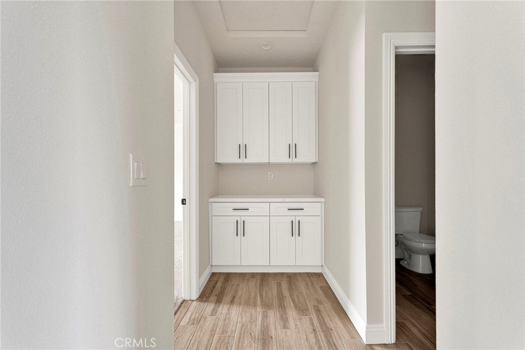 15561 Apple Valley Road Property Photo 21