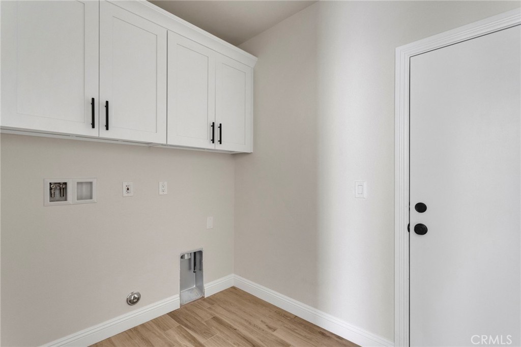 15561 Apple Valley Road Property Photo 23