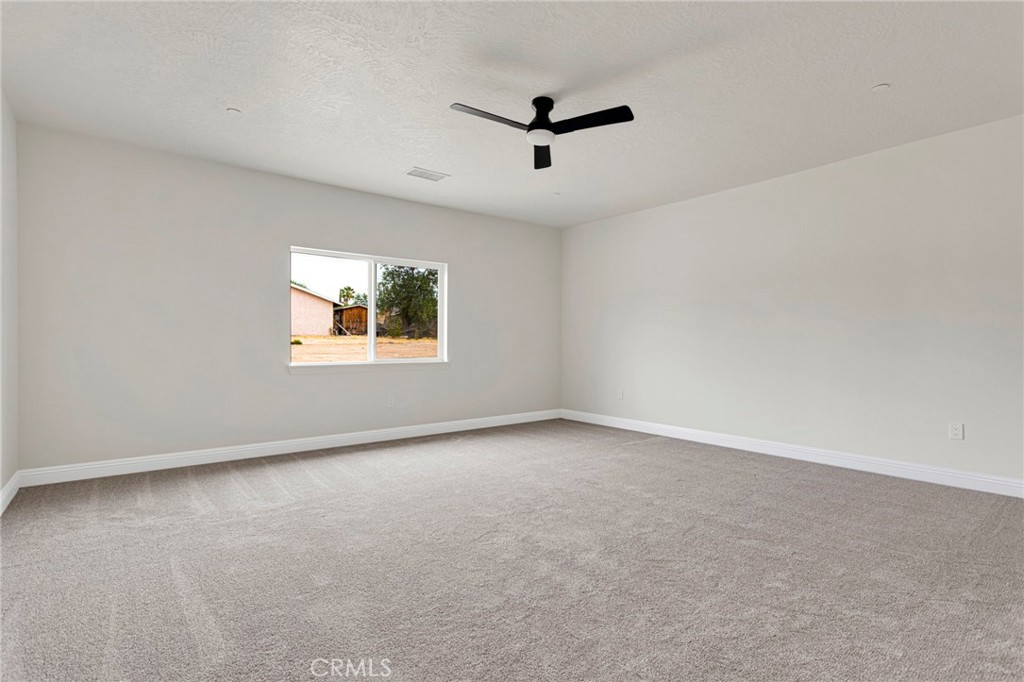15561 Apple Valley Road Property Photo 27