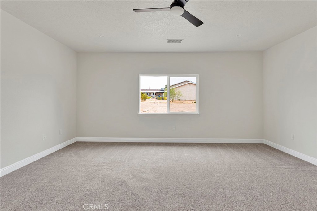 15561 Apple Valley Road Property Photo 35
