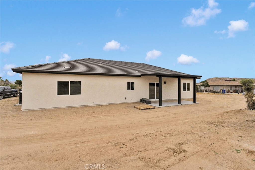 15561 Apple Valley Road Property Photo 47
