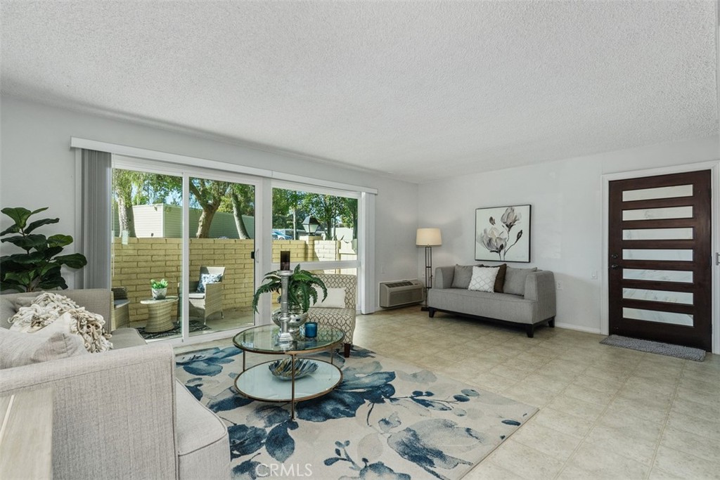 637 Avenida Sevilla C Property Photo 7